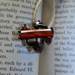 Black gold red zircon ring